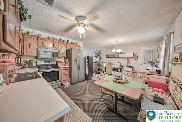1502 2nd Street, Bethlehem City, PA 18020