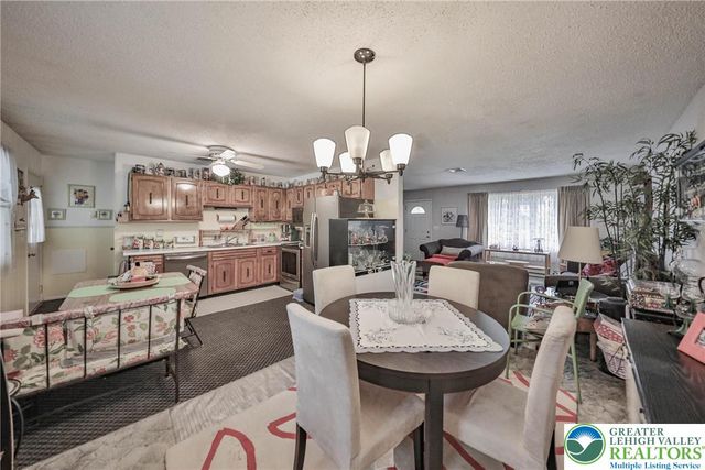 1502 2nd Street, Bethlehem City, PA 18020