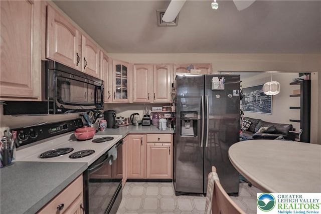 1502 2nd Street, Bethlehem City, PA 18020