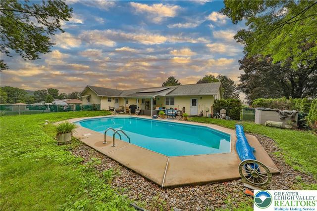 1502 2nd Street, Bethlehem City, PA 18020