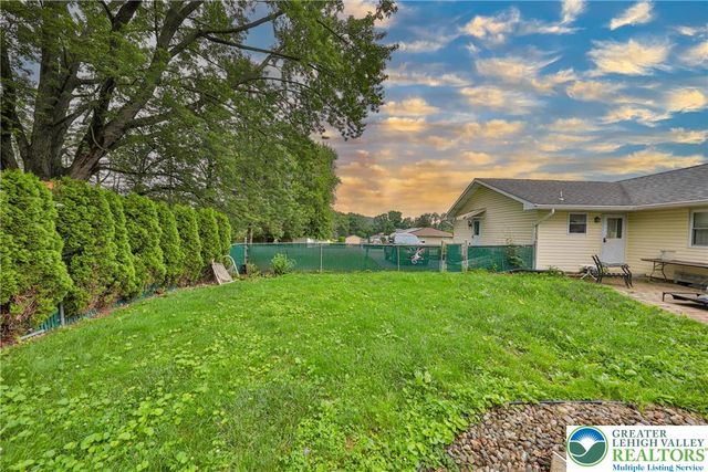 1502 2nd Street, Bethlehem City, PA 18020
