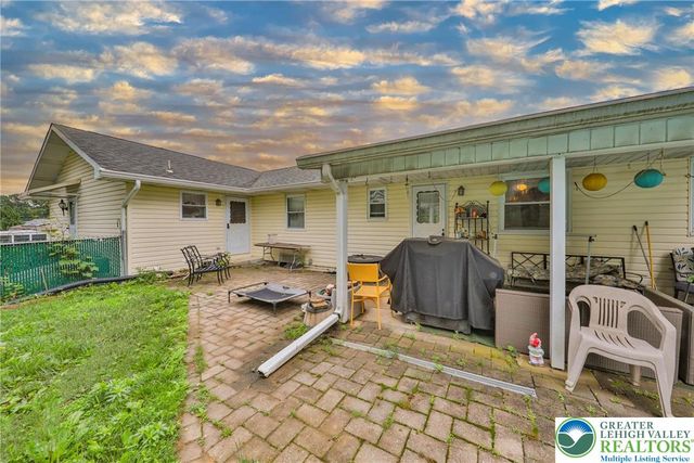 1502 2nd Street, Bethlehem City, PA 18020
