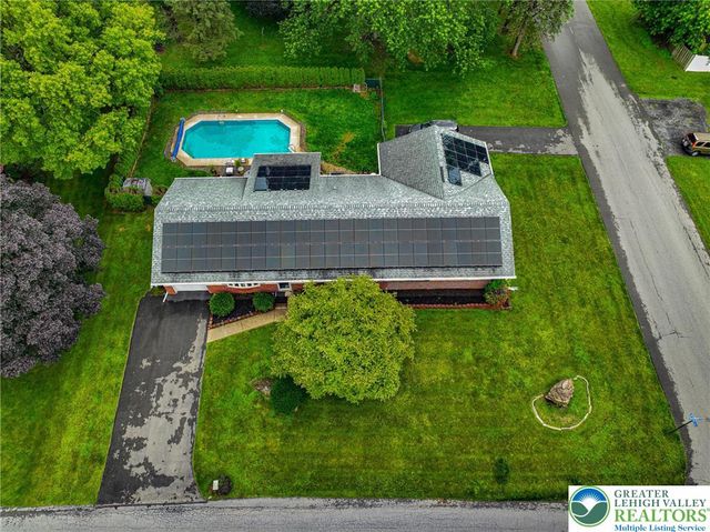 1502 2nd Street, Bethlehem City, PA 18020