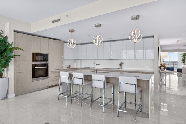 3100 N Ocean Drive 1805p, Riviera Beach, FL 33404