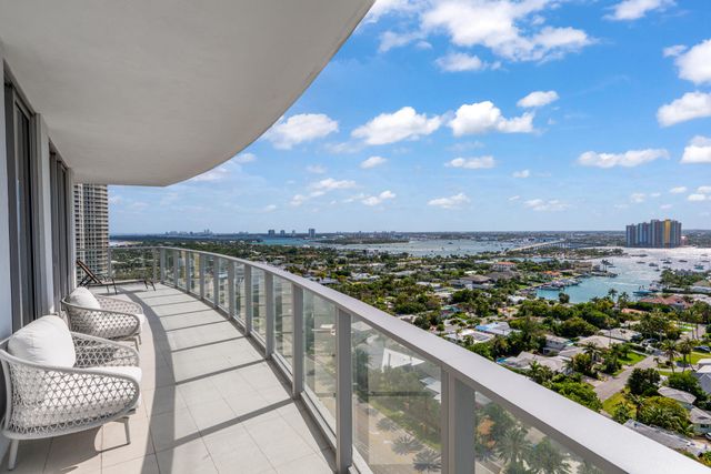 3100 N Ocean Drive 1805p, Riviera Beach, FL 33404