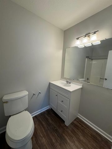 209 Cedar St Apt C4, Myrtle Beach, SC 29577
