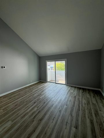 209 Cedar St Apt C4, Myrtle Beach, SC 29577