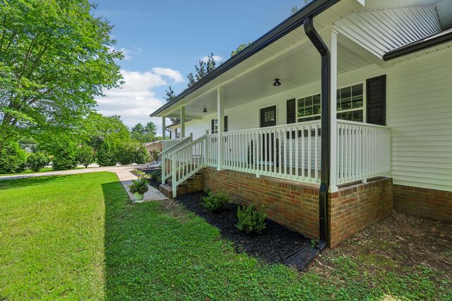 88 Meadow Ln, Winchester, TN 37398