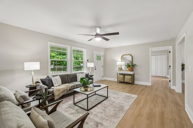 88 Meadow Ln, Winchester, TN 37398