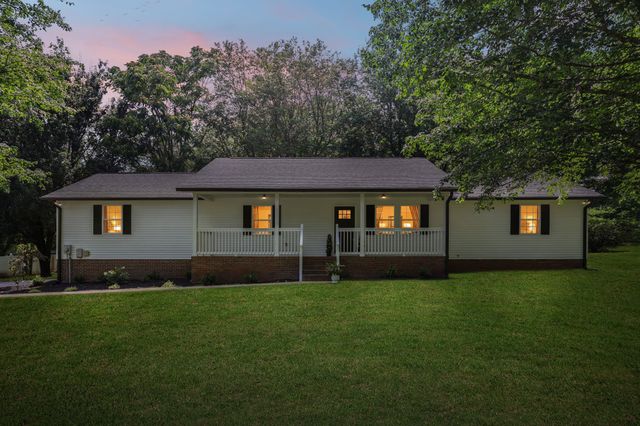 88 Meadow Ln, Winchester, TN 37398