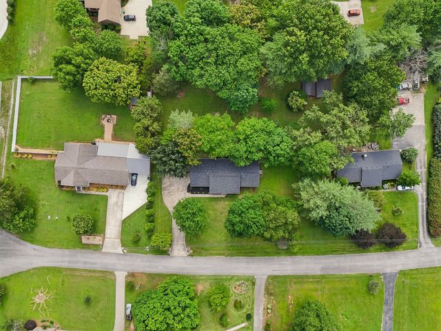 88 Meadow Ln, Winchester, TN 37398