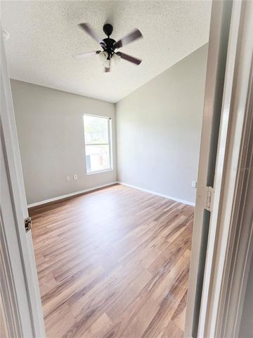 7284 PEBBLE PASS LOOP, Lakeland, FL 33810