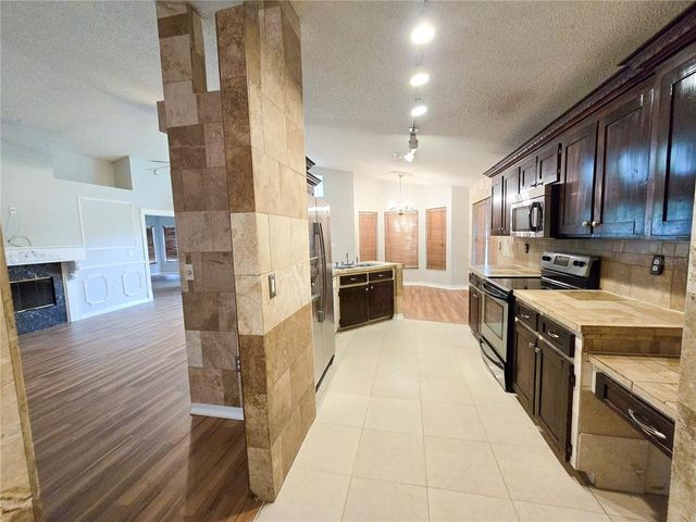 7284 PEBBLE PASS LOOP, Lakeland, FL 33810