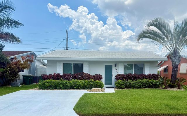 2712 NW 52nd Court, Tamarac, FL 33309