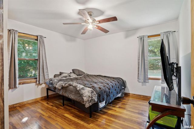 1374 290TH Avenue, Charlotte, IA 52731