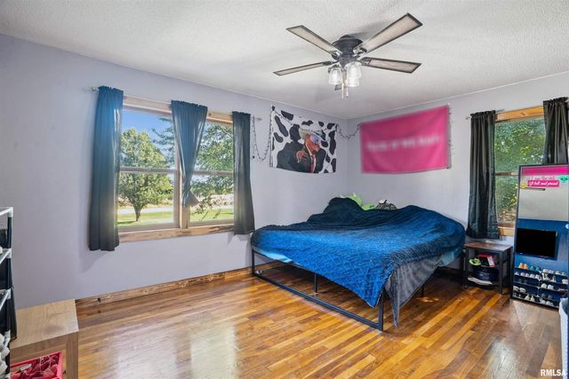 1374 290TH Avenue, Charlotte, IA 52731