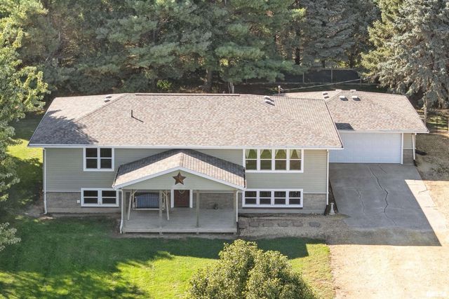 1374 290TH Avenue, Charlotte, IA 52731