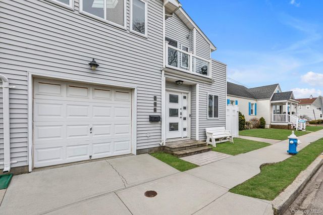 804 E Chester Street, Long Beach, NY 11561
