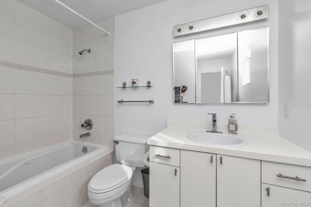 804 E Chester Street, Long Beach, NY 11561