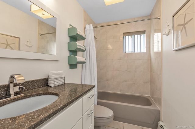 804 E Chester Street, Long Beach, NY 11561