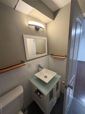 2888 Faber Terrace, Far Rockaway, NY 11691