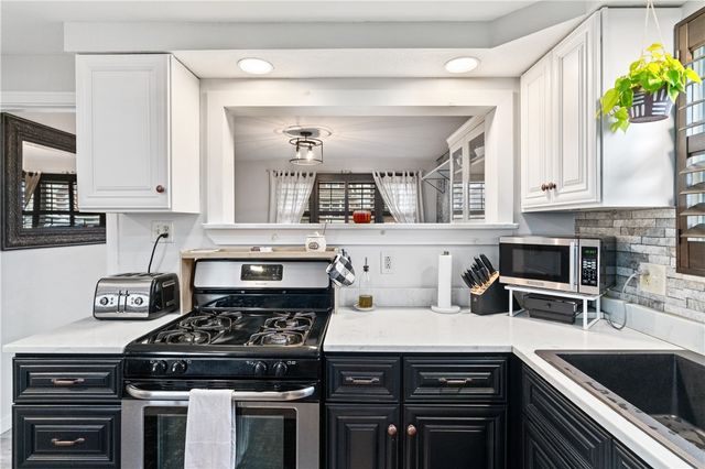 230 W Schwab Avenue, Munhall, PA 15120