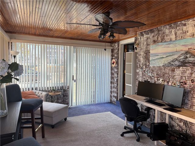 230 W Schwab Avenue, Munhall, PA 15120