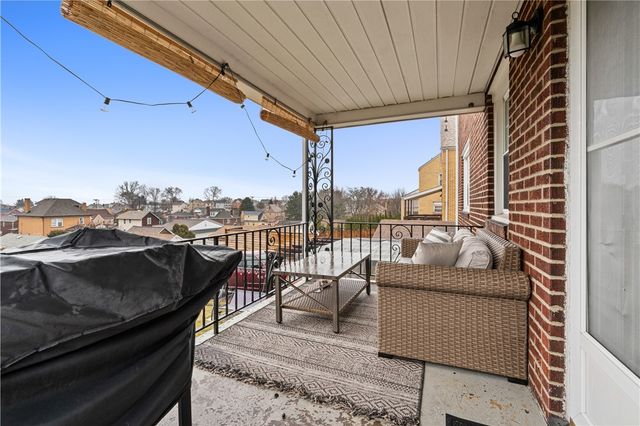 230 W Schwab Avenue, Munhall, PA 15120