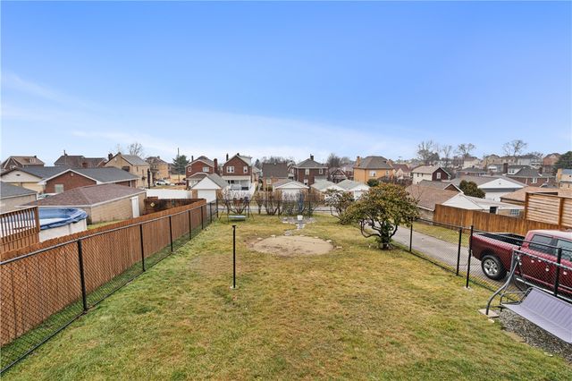 230 W Schwab Avenue, Munhall, PA 15120