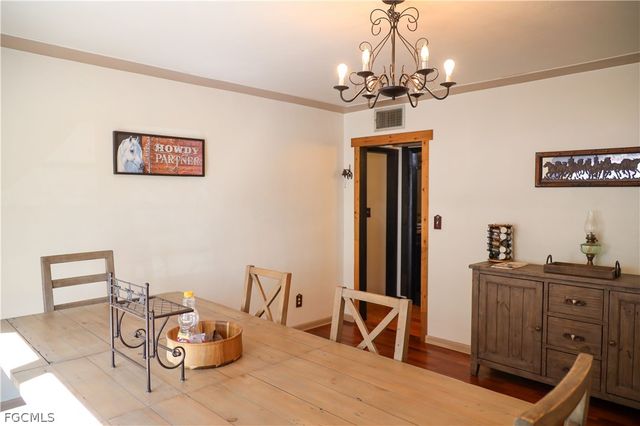 200 Riverview DR, Labelle, FL 33935