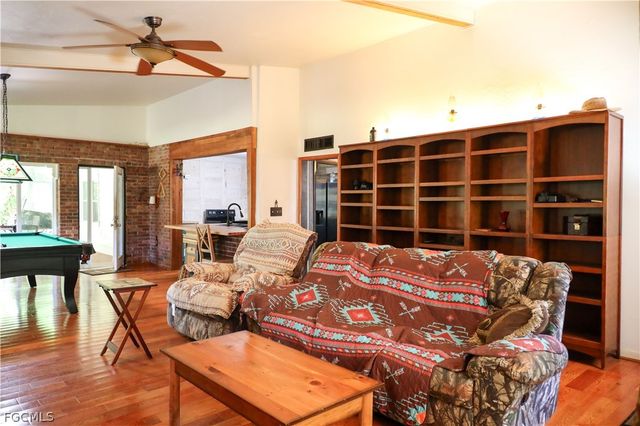 200 Riverview DR, Labelle, FL 33935