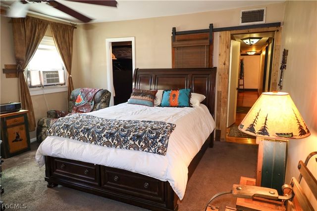 200 Riverview DR, Labelle, FL 33935