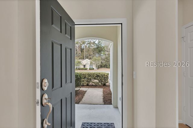 5 Raven Ln, Bluffton, SC 29909