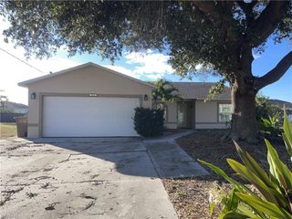 3018 NW 2nd PL, Cape Coral, FL 33993