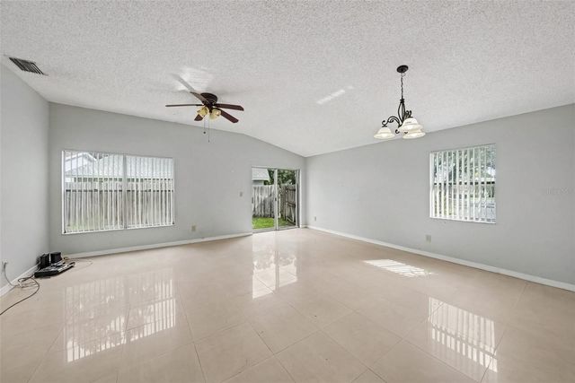 888 FRANKLIN CIRCLE, Palm Harbor, FL 34683