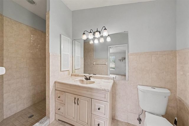 888 FRANKLIN CIRCLE, Palm Harbor, FL 34683