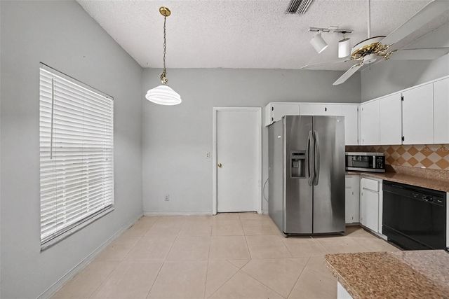 888 FRANKLIN CIRCLE, Palm Harbor, FL 34683