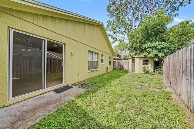 888 FRANKLIN CIRCLE, Palm Harbor, FL 34683