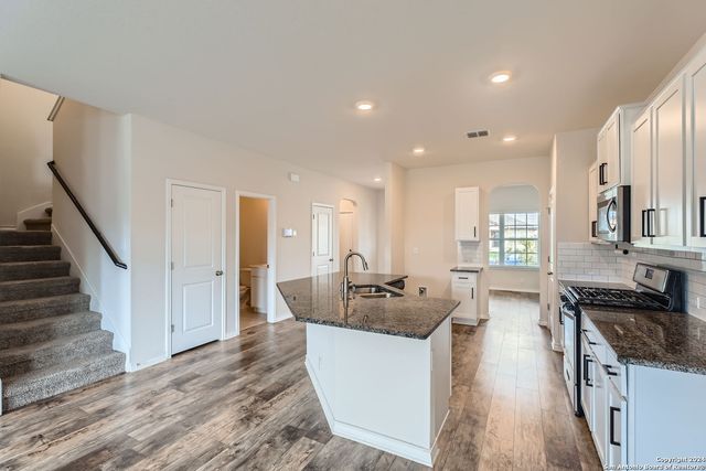 13536 Boothe Grv, San Antonio, TX 78254