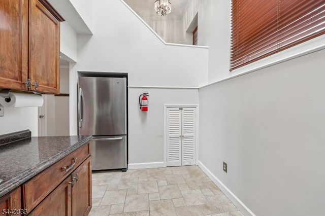 281 Browertown Rd 304, Woodland Park, NJ 07424
