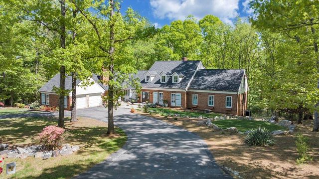 5141 Crossbow CIR, Roanoke, VA 24018