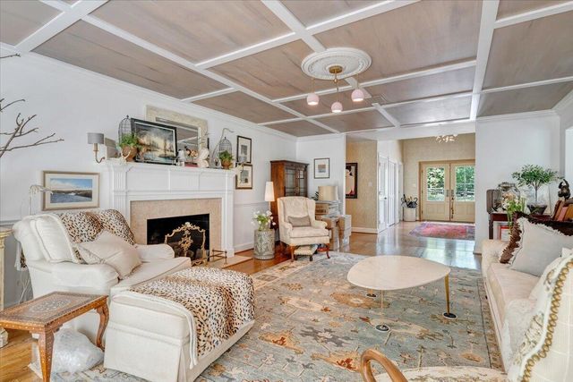 5141 Crossbow CIR, Roanoke, VA 24018
