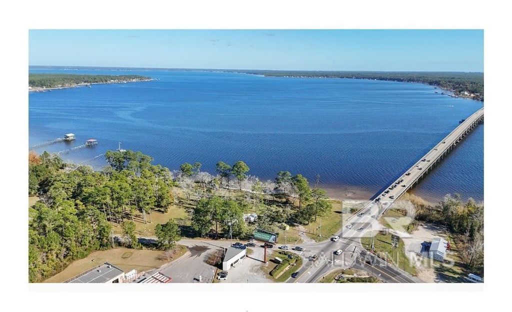 12598 6th Street, Lillian, AL 36549