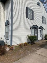 4524 Genoa CIR, Virginia Beach, VA 23462