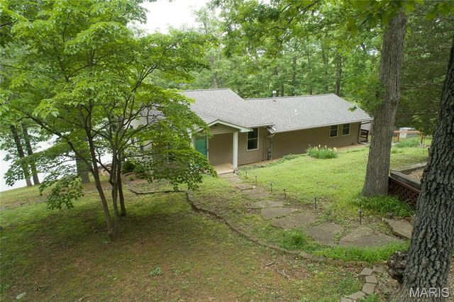 13764 E Sunrise Lake Drive, De Soto, MO 63020