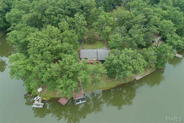 13764 E Sunrise Lake Drive, De Soto, MO 63020