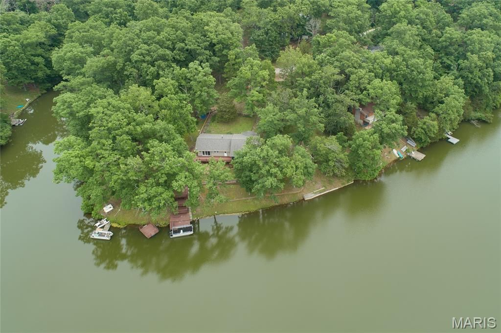 13764 E Sunrise Lake Drive, De Soto, MO 63020