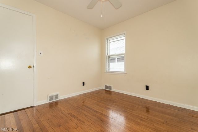 595 Dickerson Road, Willowick, OH 44095