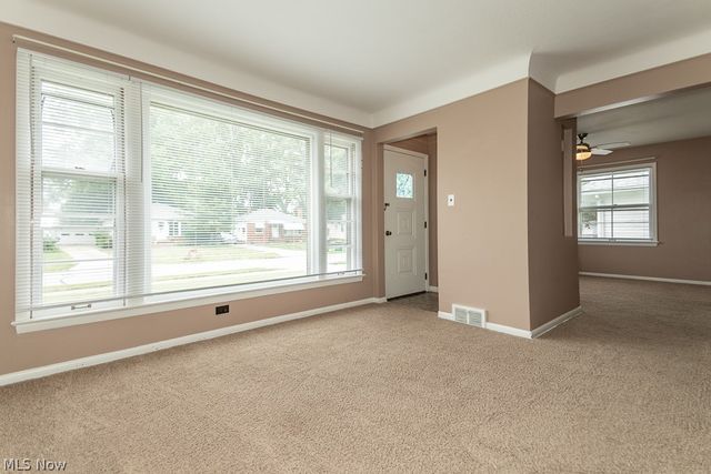 595 Dickerson Road, Willowick, OH 44095