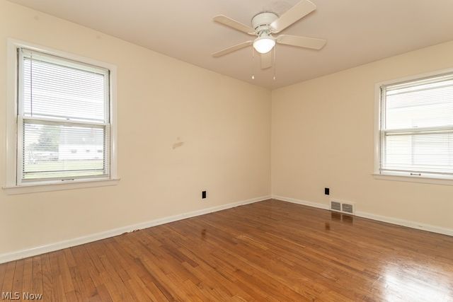 595 Dickerson Road, Willowick, OH 44095